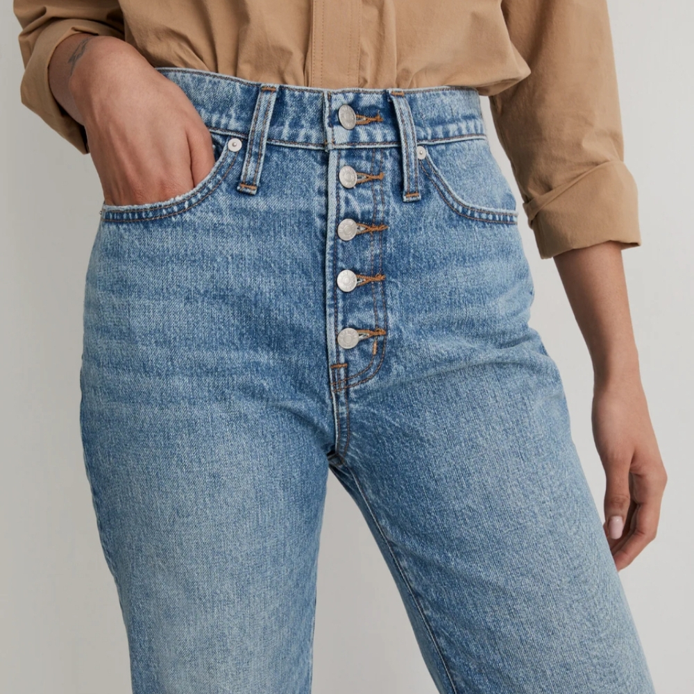 Lucky Brand High Rise Button-Fly Light Blue Jeans